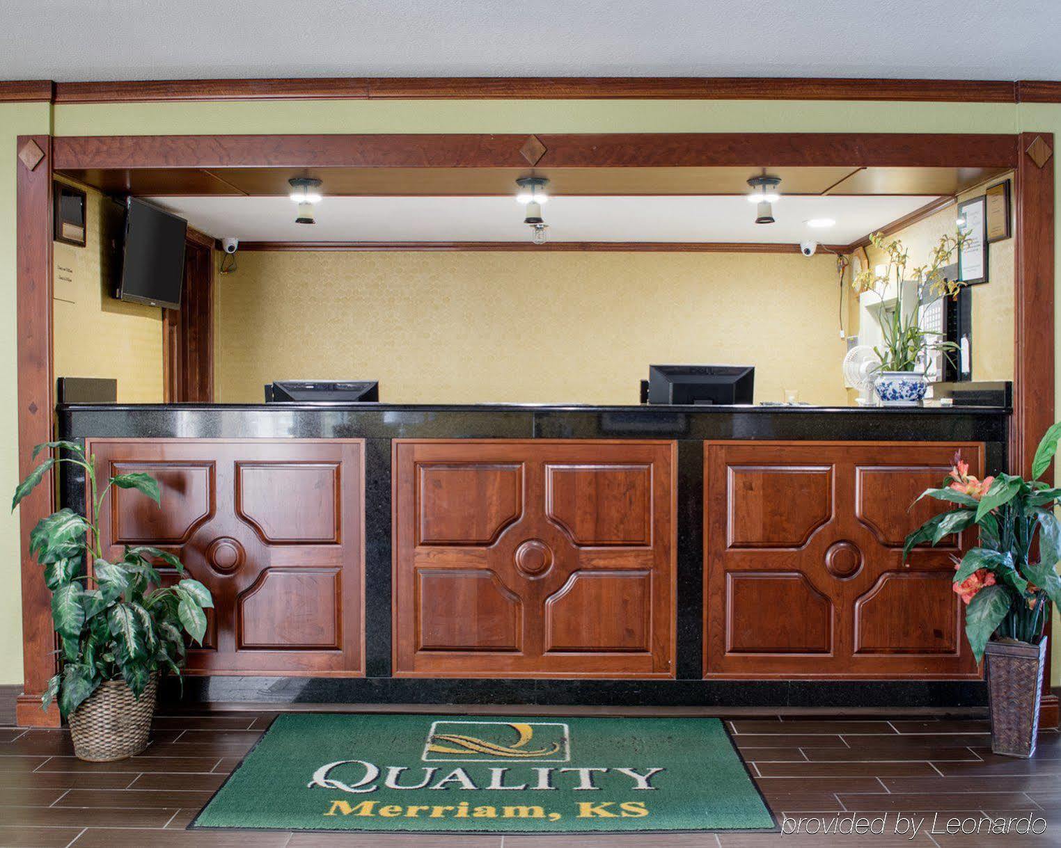 Quality Inn Merriam Kansas Buitenkant foto